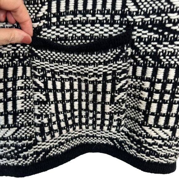 Angel of the North Anthropologie Black White Sweater‎ Cardigan Size XS - Picture 4 of 7
